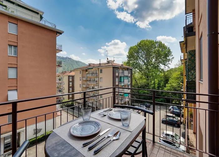 Appartement Casa Girasole Como